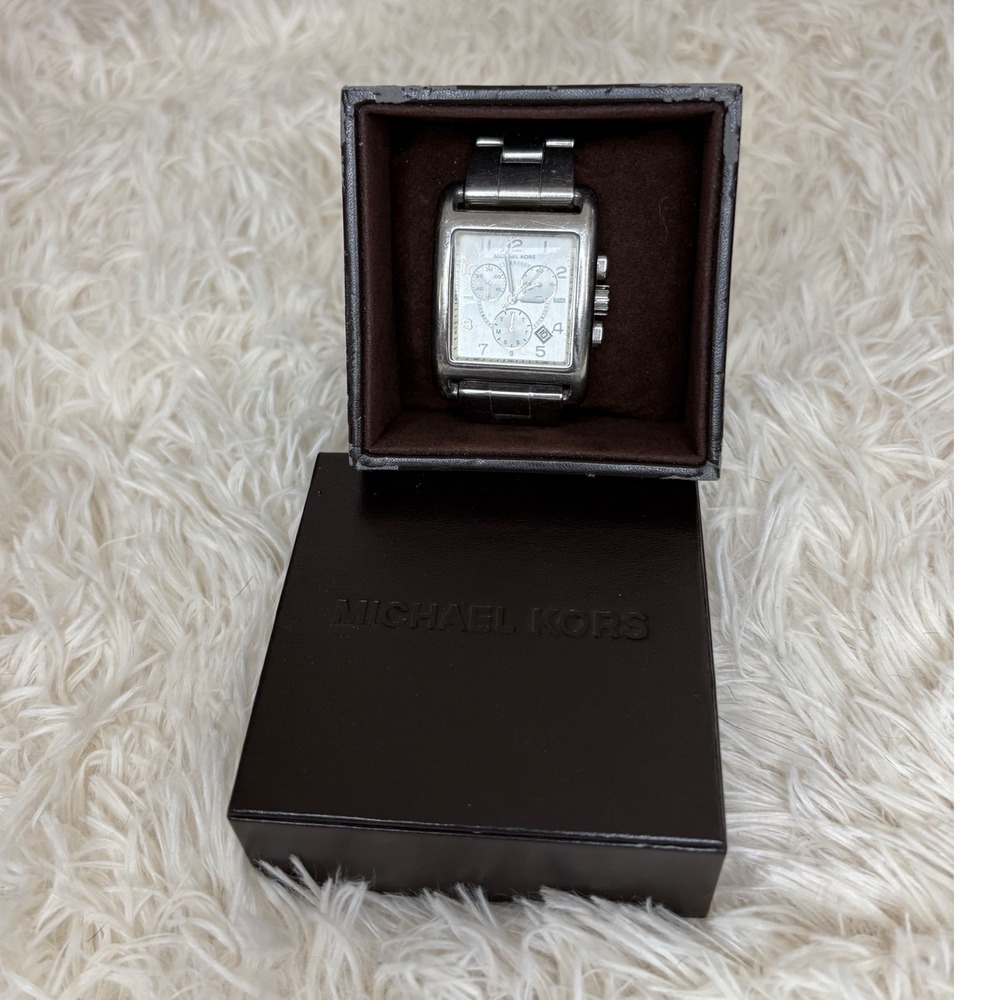 Michael Kors Mens Silver Square Chronograph Watch with Box‎ MK-5435